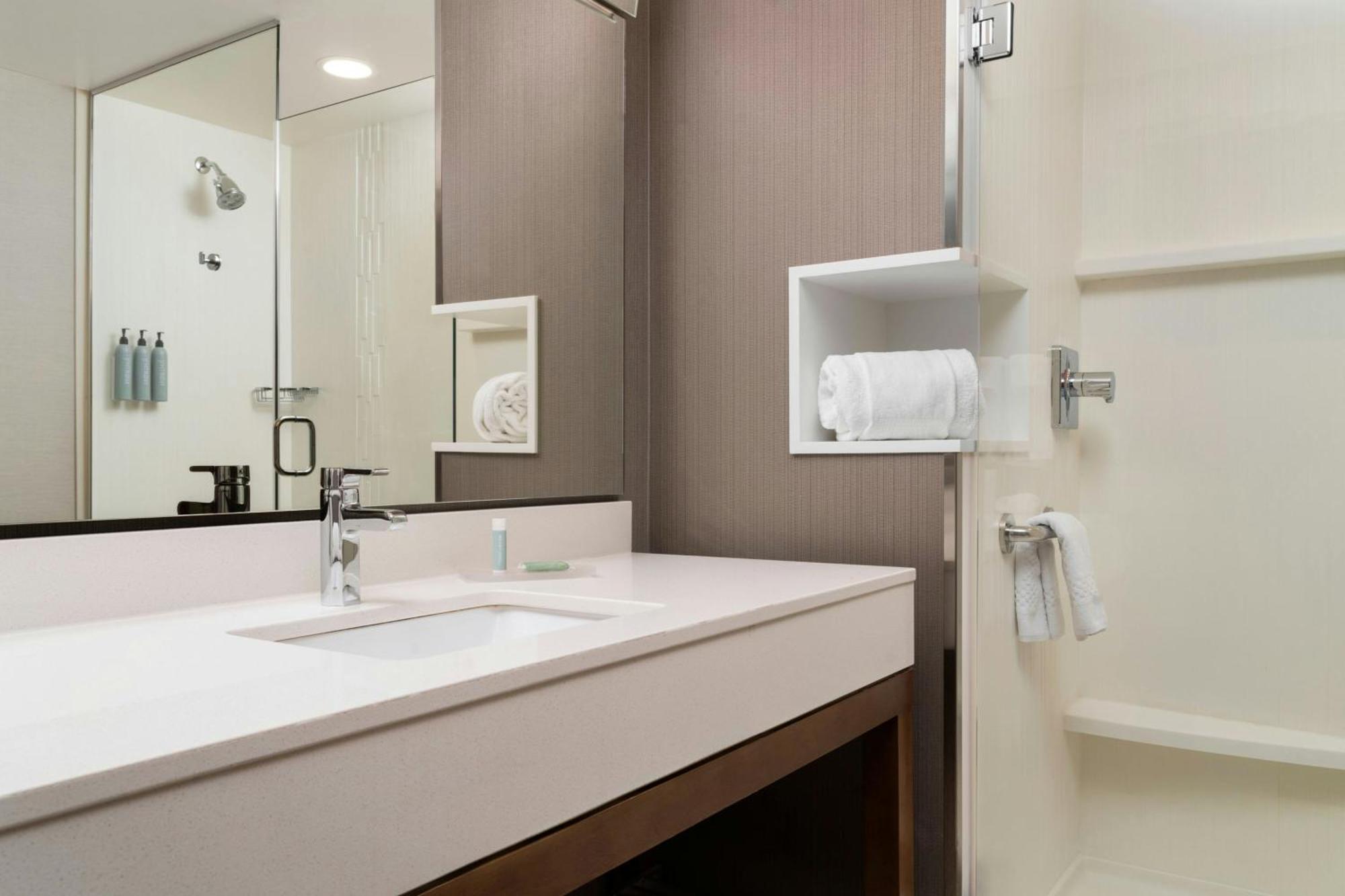 Courtyard By Marriott Denver North/Westminster Eastlake Kültér fotó